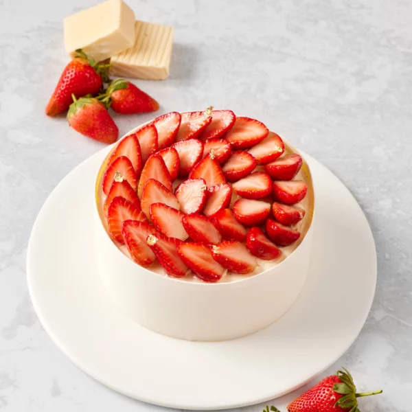 Strawberry Vanilla Bean Cake - Image 2